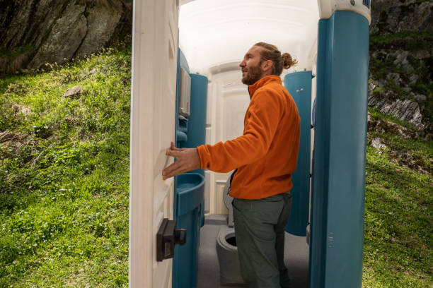 Portable Toilet Options We Offer in Laurel Park, NC